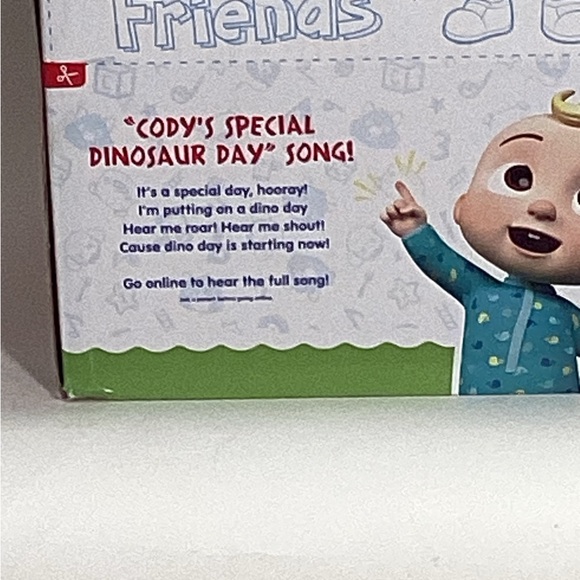 CoComelon Snack Time Doll - Green and Red - Picture 8 of 8